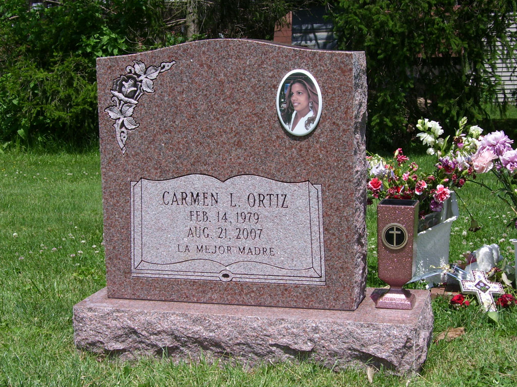 Ortiz Upright w Portrait 2008
